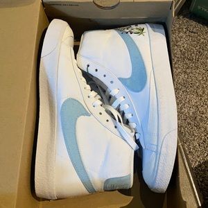 Blazer Mid ‘77 indigo